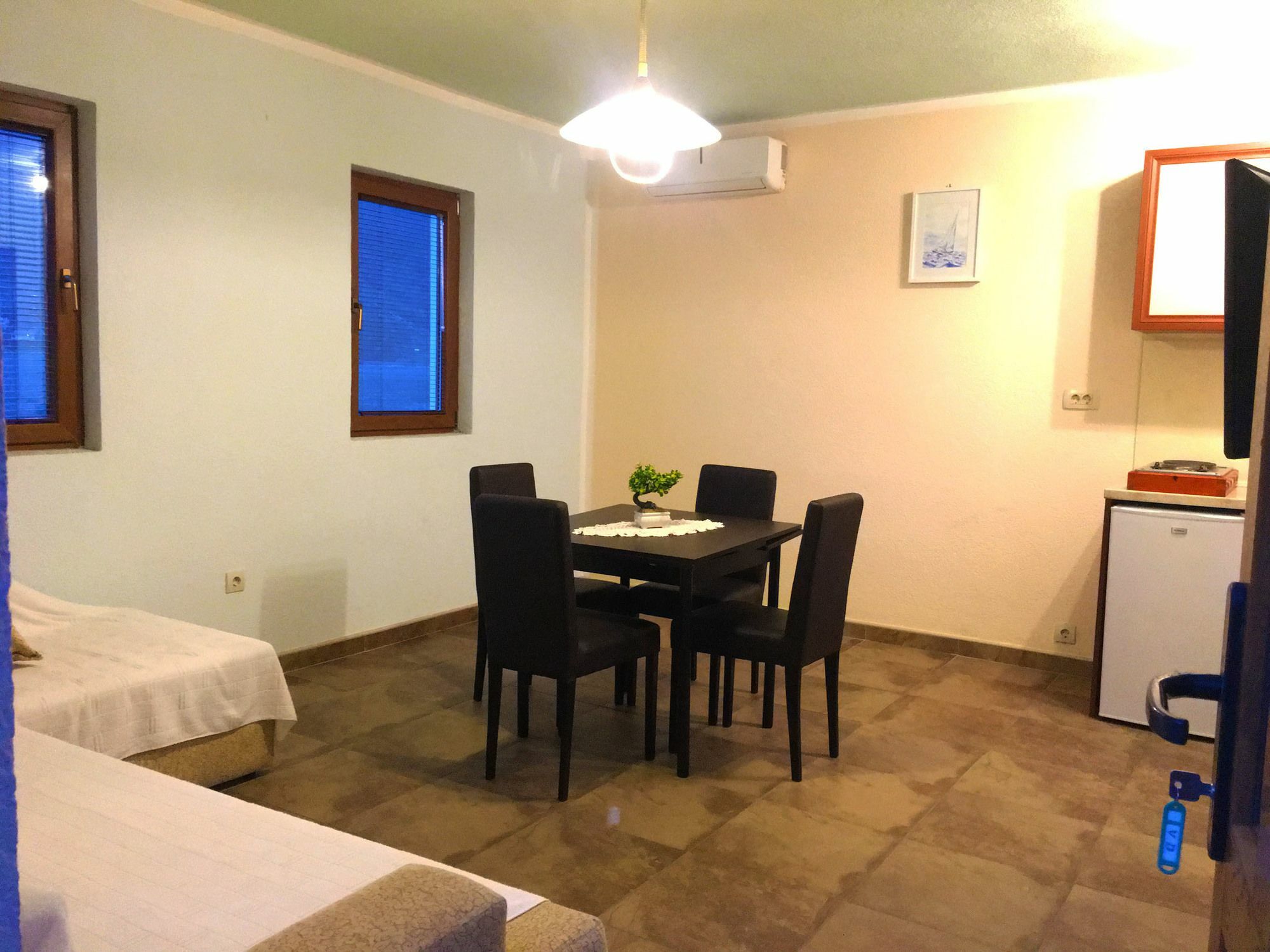 Apartments Lola Tivat Bagian luar foto